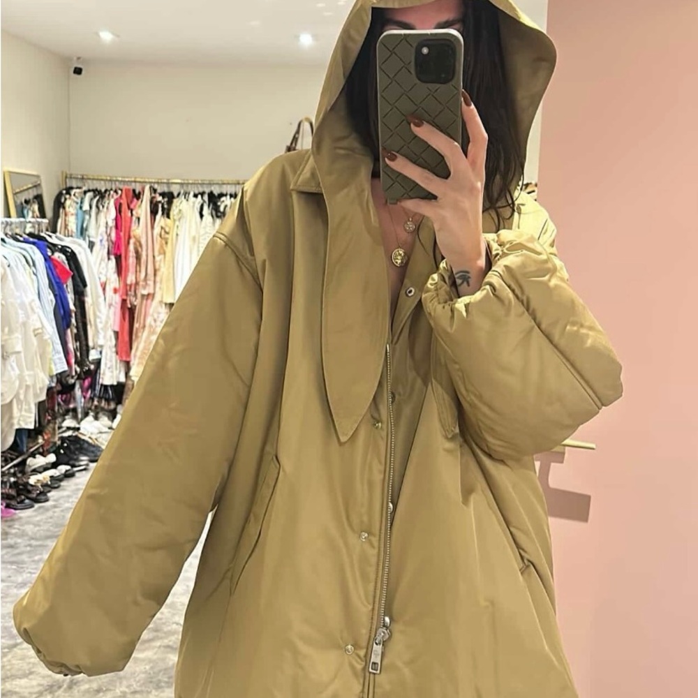 Common Leisure Puffer Hooded Jacket